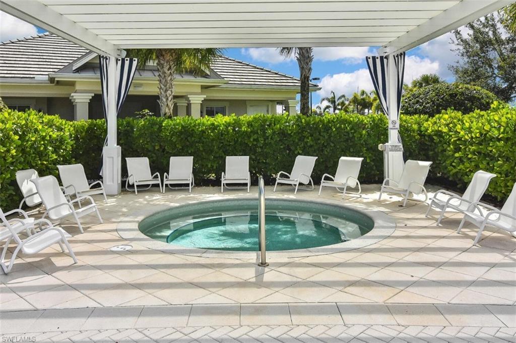 CORKSCREW SHORES - Residential