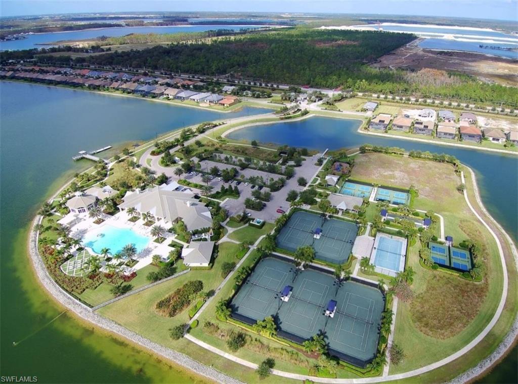 CORKSCREW SHORES - Residential