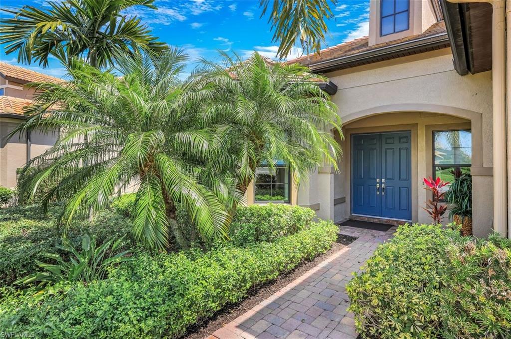 CORKSCREW SHORES - Residential