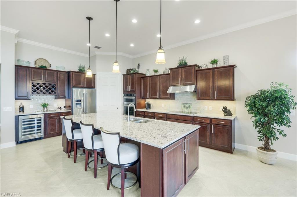 CORKSCREW SHORES - Residential