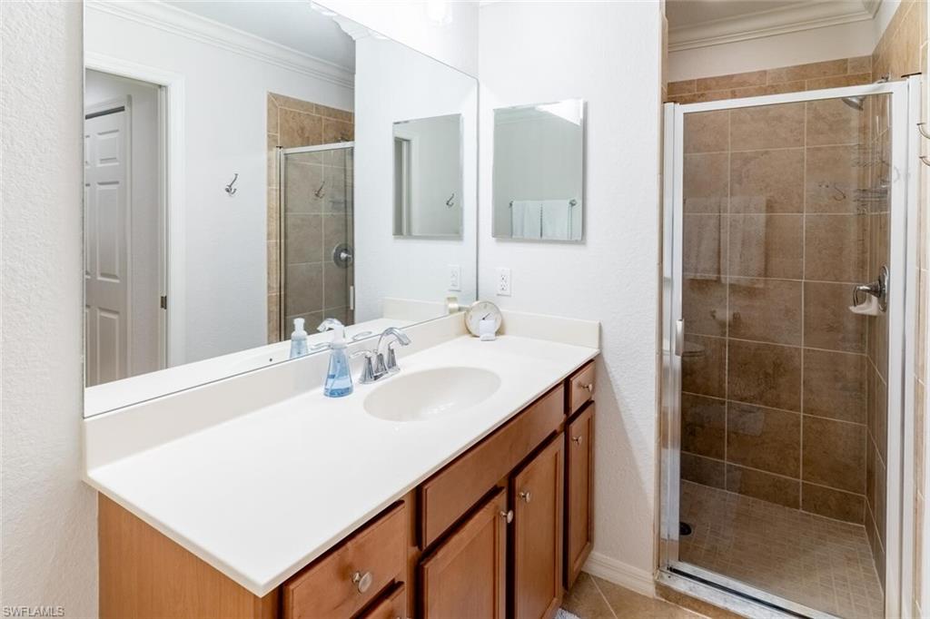 ALBERI ACQUA - Residential Lease