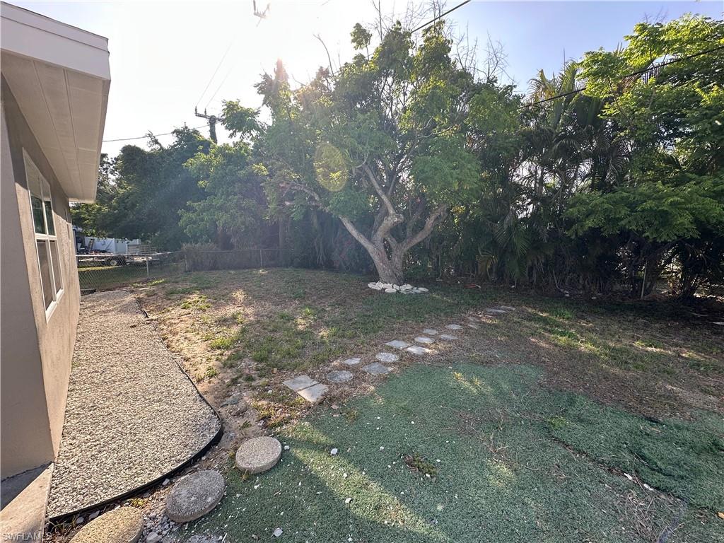 SAN CARLOS PARK - Residential Lease