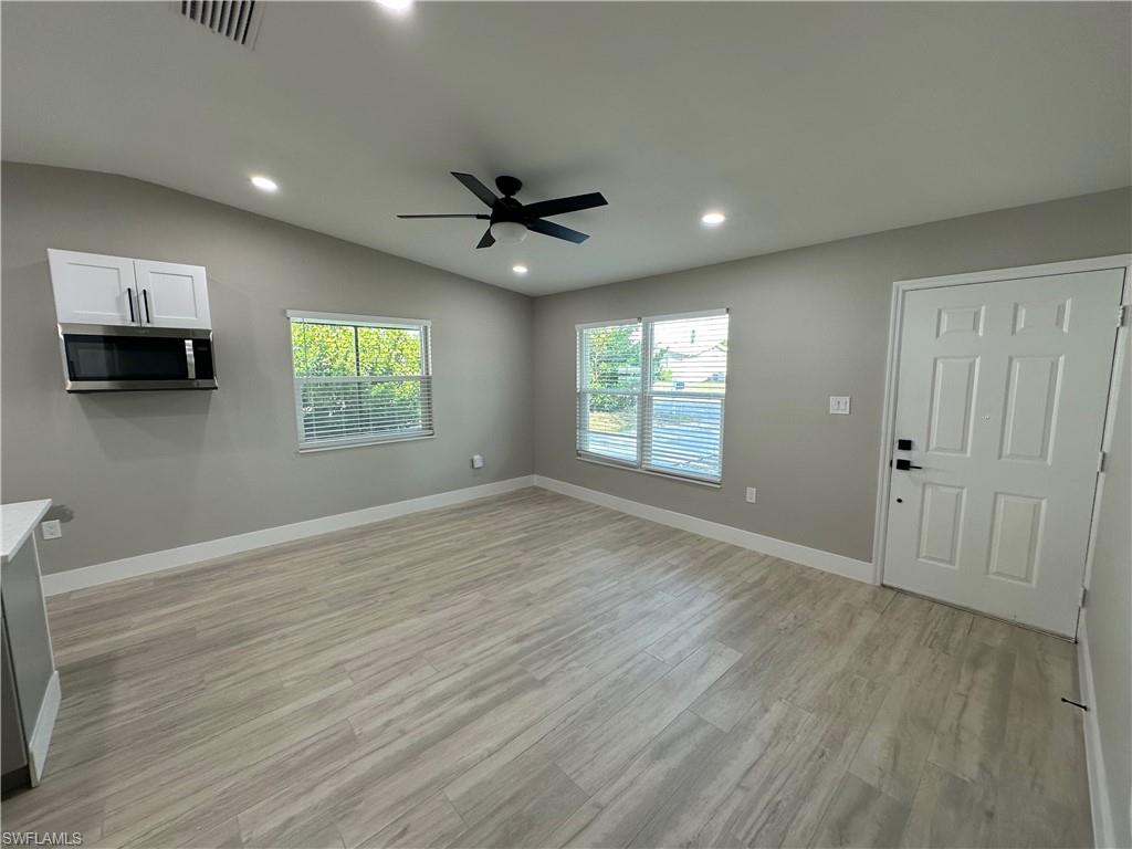 SAN CARLOS PARK - Residential Lease