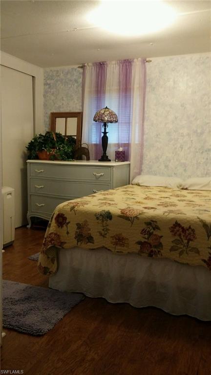 PINE ISLAND CENTER - Residential