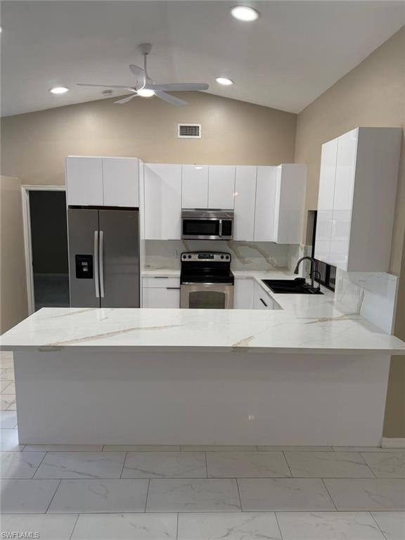 CAPE CORAL - Residential Lease