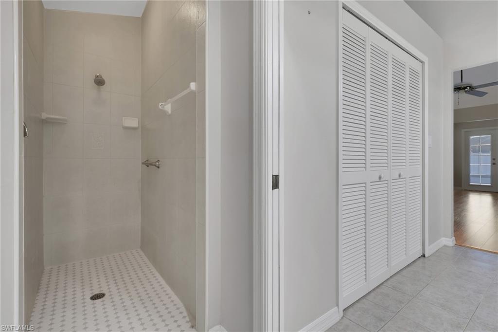 LOCHMOOR - Residential