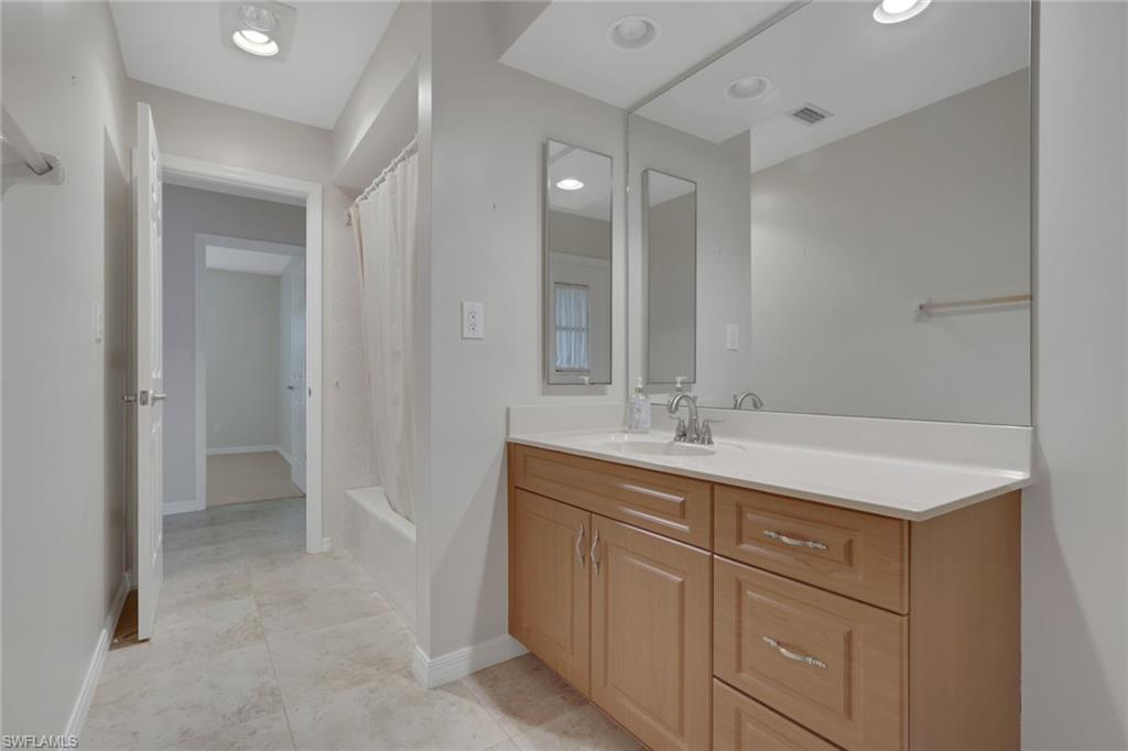 LOCHMOOR - Residential