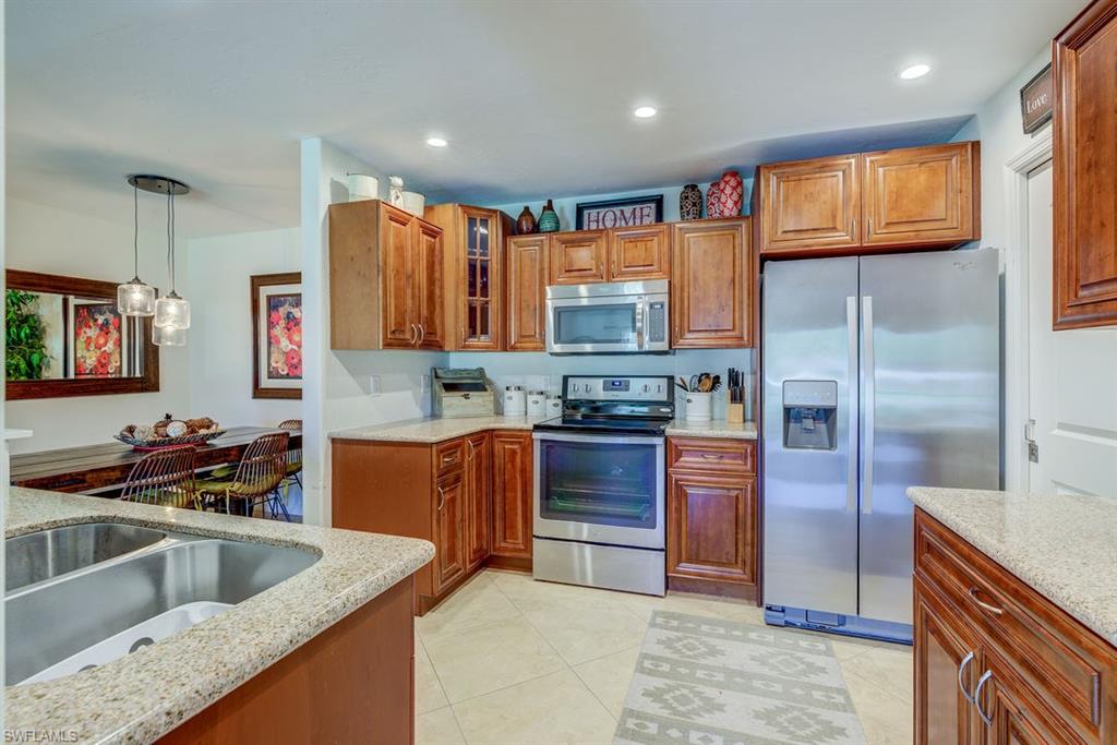 THE GREENS - Residential