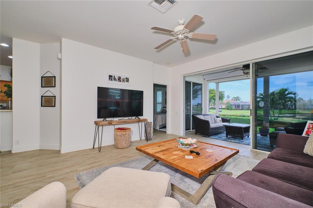 SOMMERSET VILLAS - Residential