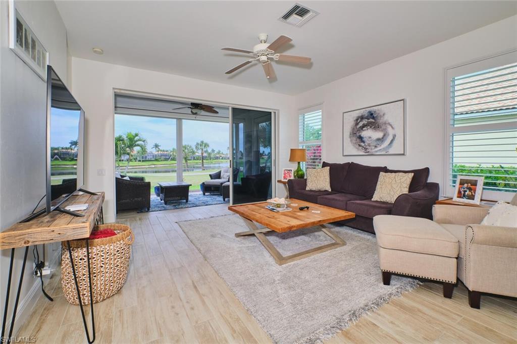 SOMMERSET VILLAS - Residential