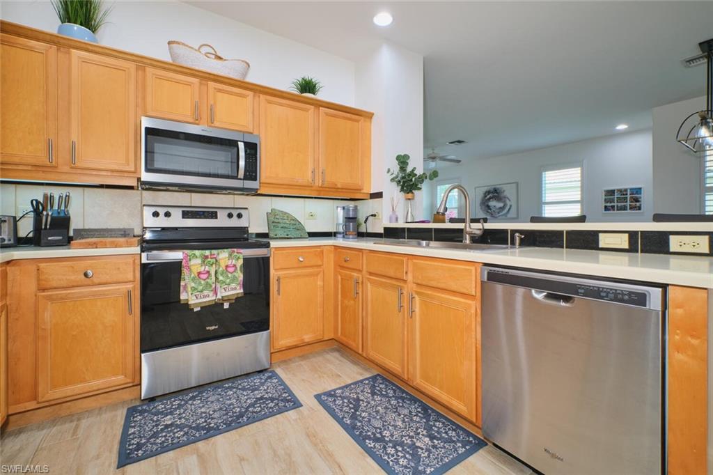 SOMMERSET VILLAS - Residential