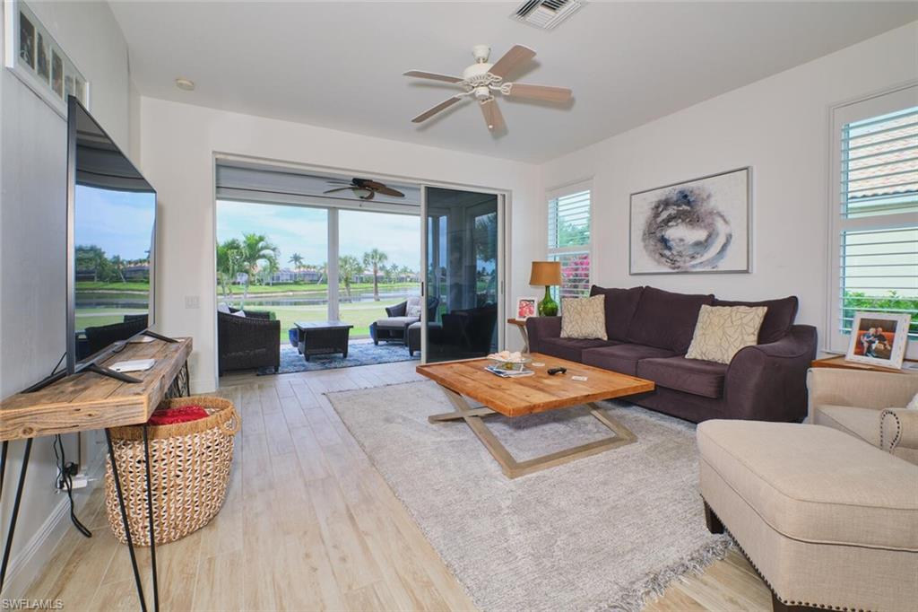 SOMMERSET VILLAS - Residential