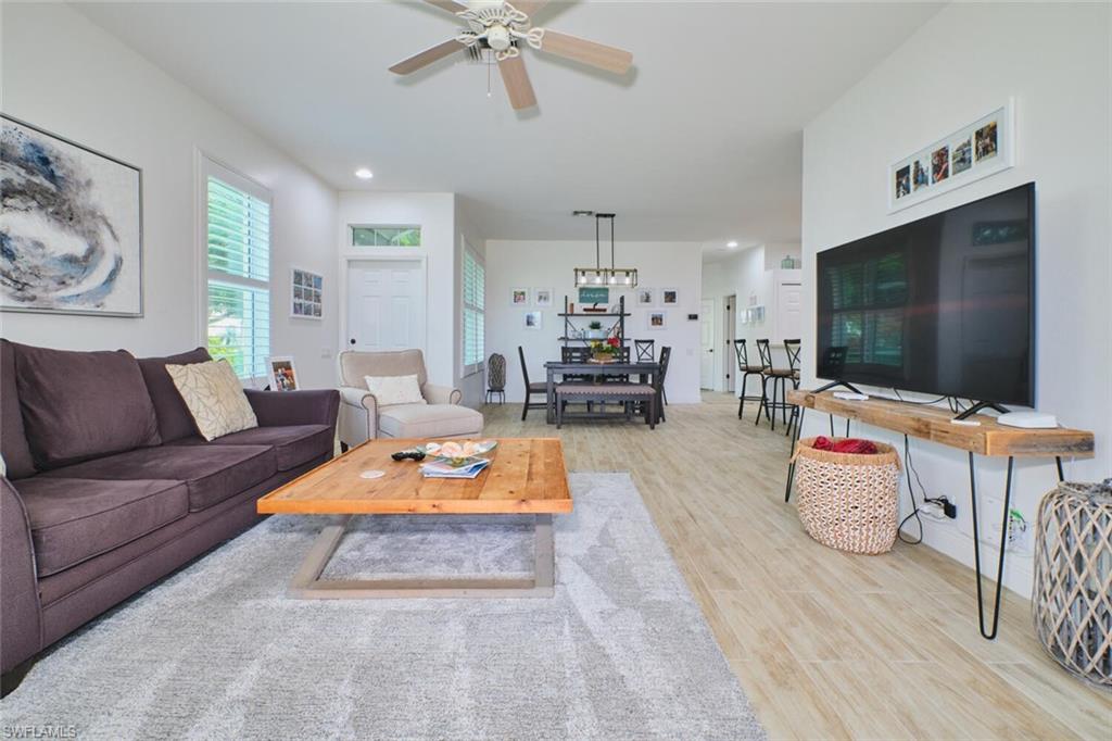 SOMMERSET VILLAS - Residential