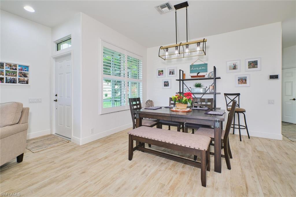 SOMMERSET VILLAS - Residential