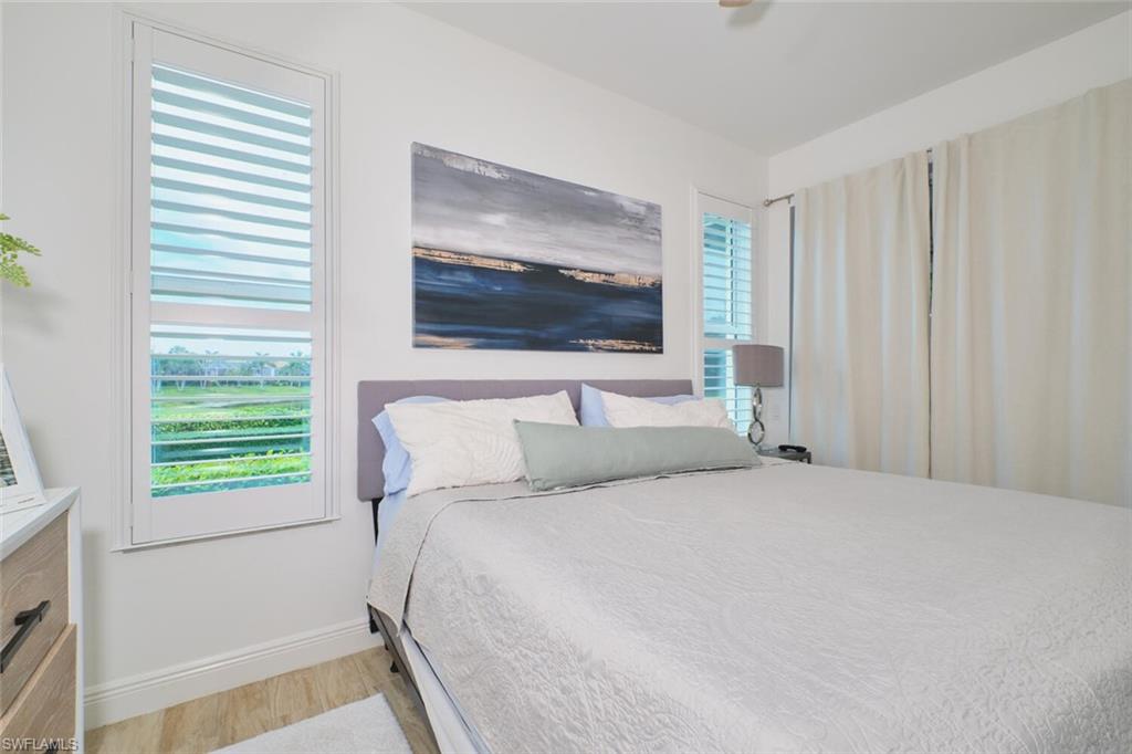 SOMMERSET VILLAS - Residential