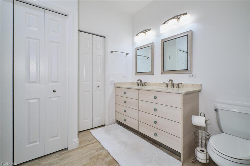 SOMMERSET VILLAS - Residential