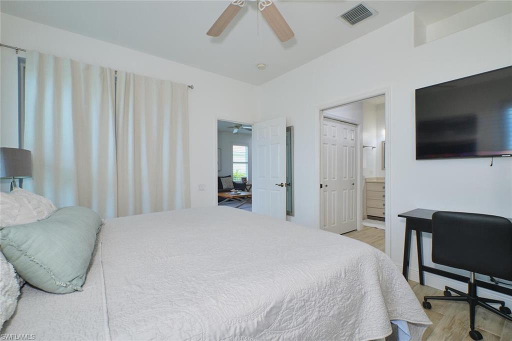 SOMMERSET VILLAS - Residential