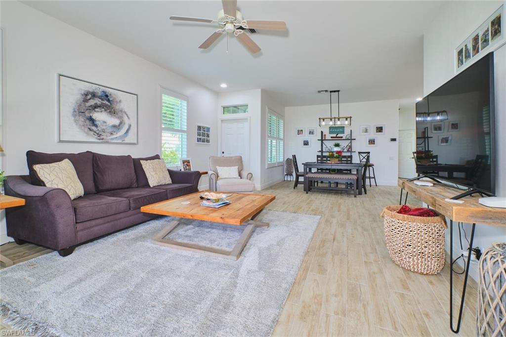 SOMMERSET VILLAS - Residential