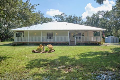 A home in NORTH FORT MYERS