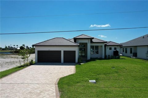 1502 NW 40th PL CAPE CORAL FL 33993