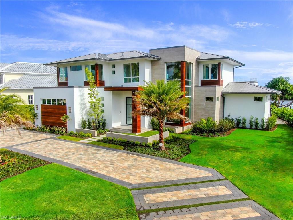 ROYAL HARBOR - Residential