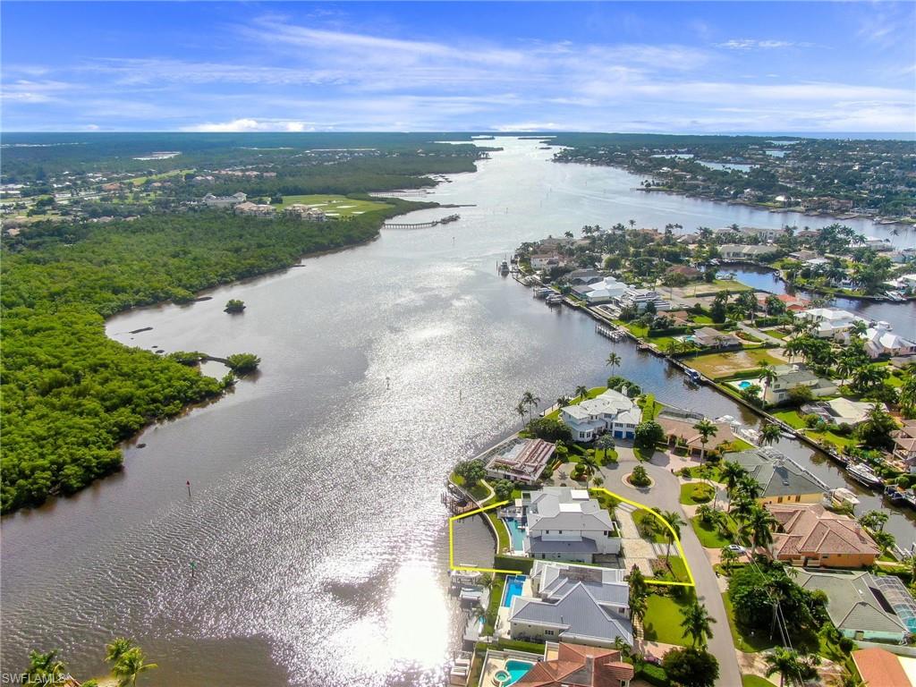 ROYAL HARBOR - Residential