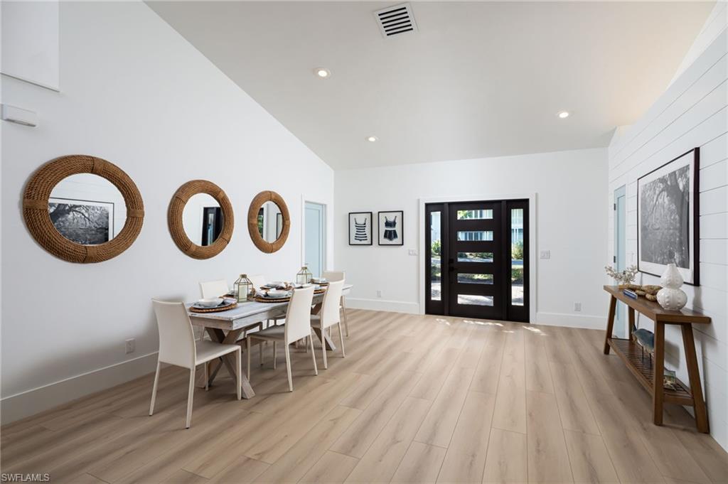 OLDE NAPLES - Residential Lease