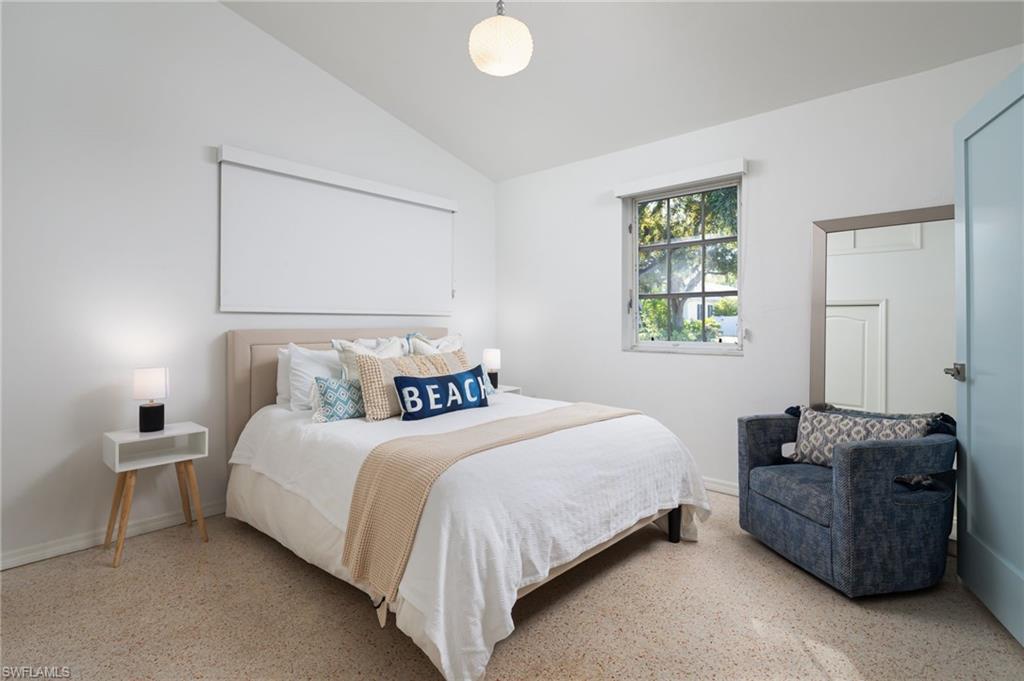 OLDE NAPLES - Residential Lease