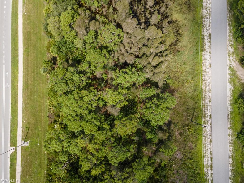 LEHIGH ACRES - Commercial Sale