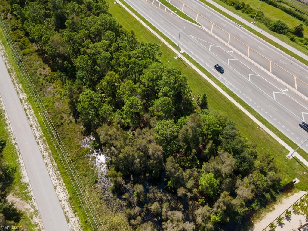 LEHIGH ACRES - Commercial Sale