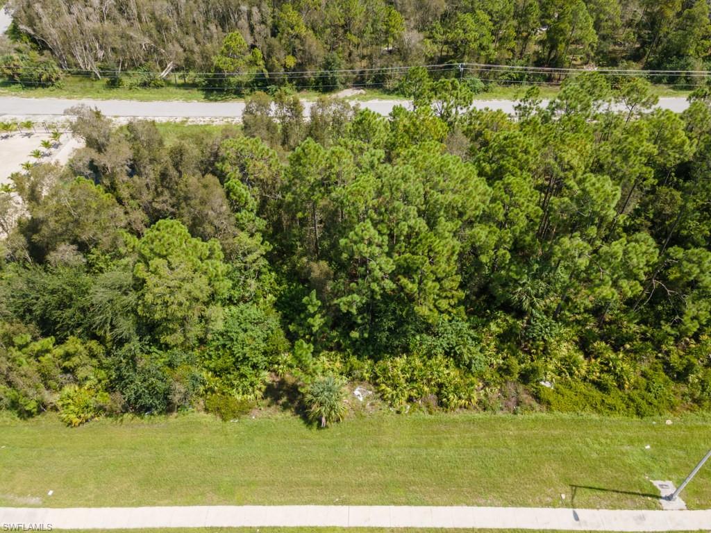 LEHIGH ACRES - Commercial Sale