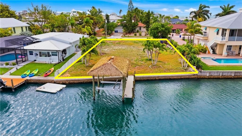 LAGUNA SHORES - Land