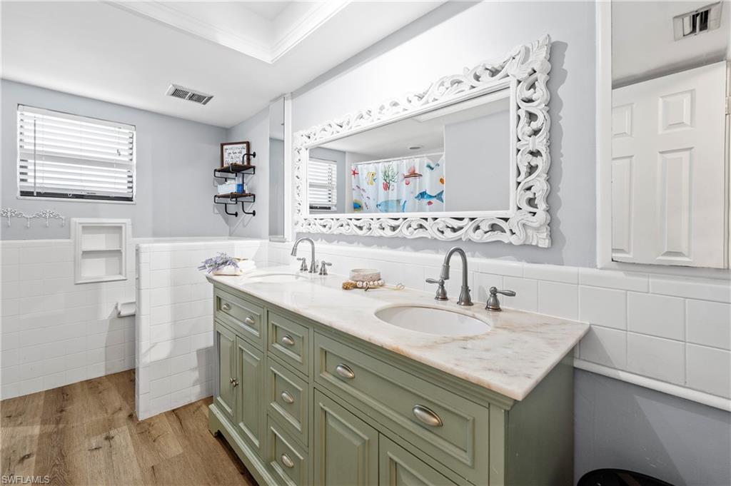 TANGLEWOOD - Residential