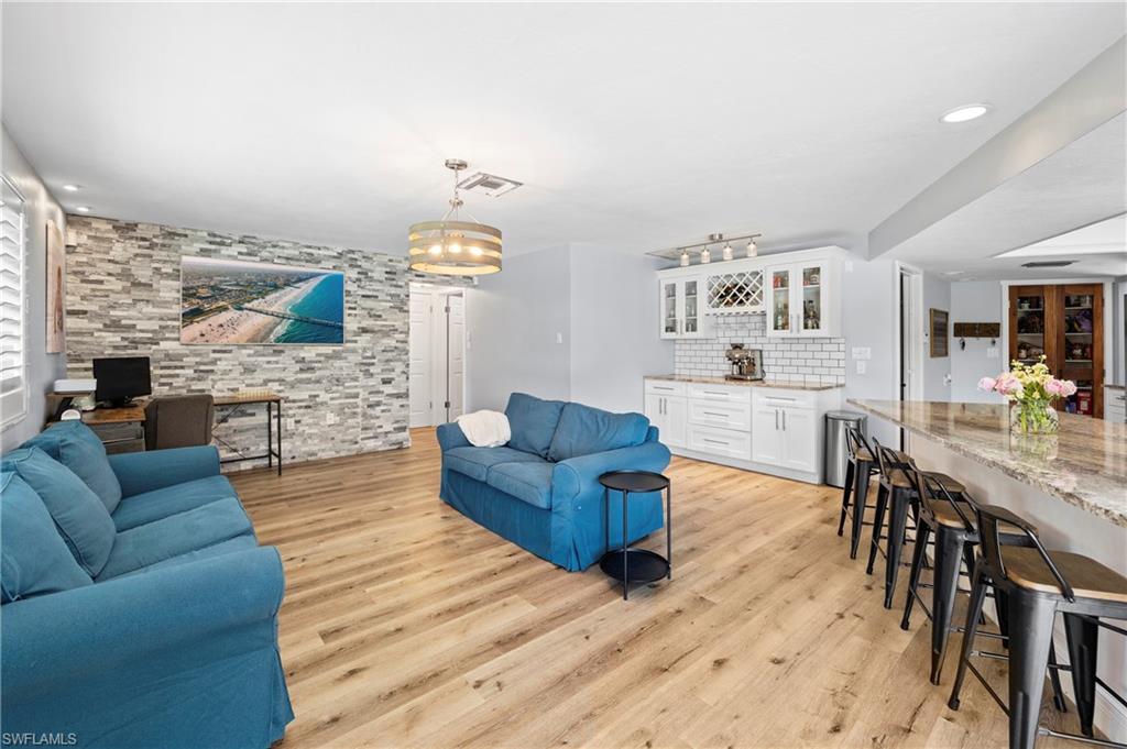 TANGLEWOOD - Residential