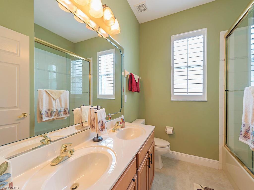 LAKE PLACID - Residential