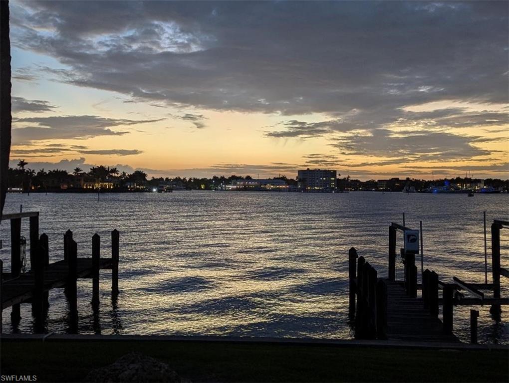 ROYAL HARBOR - Residential