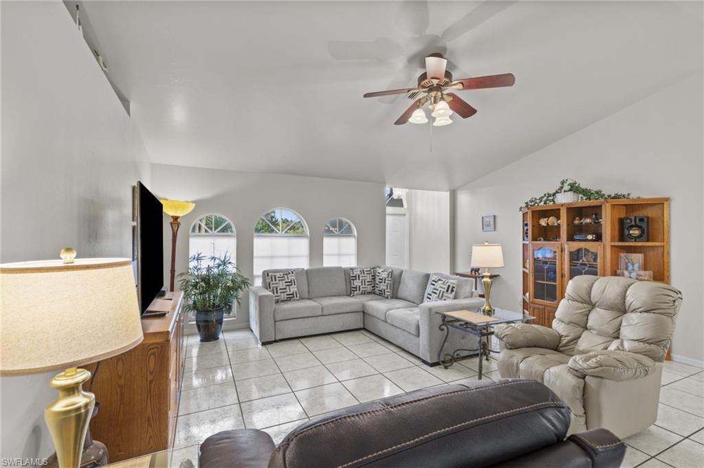 GOLDEN GATE ESTATES - Residential