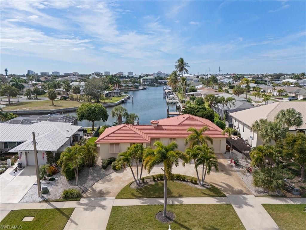 MARCO ISLAND - Residential