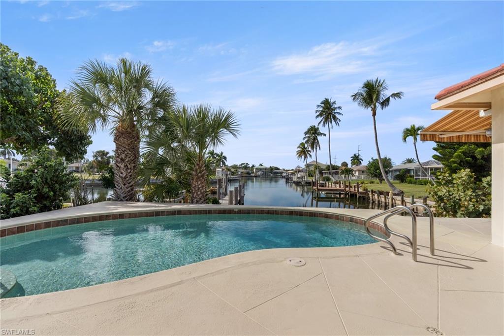 MARCO ISLAND - Residential