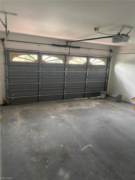 SABAL SPRINGS GOLF AND RACQUET CLUB - Residential Lease