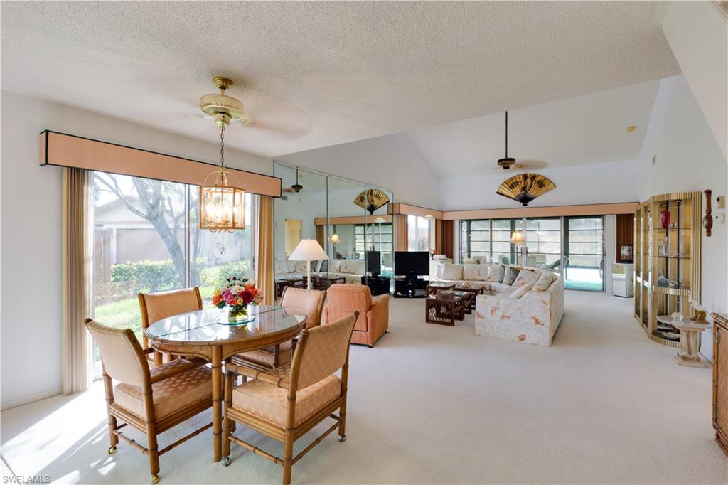 ROYAL WOODS - Residential