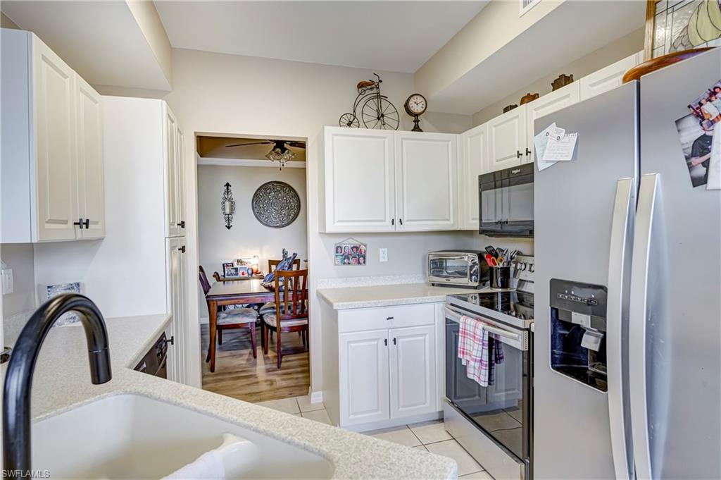 FAIRWAY VILLAS - Residential