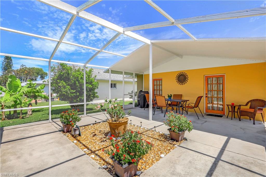 NAPLES PARK - Residential