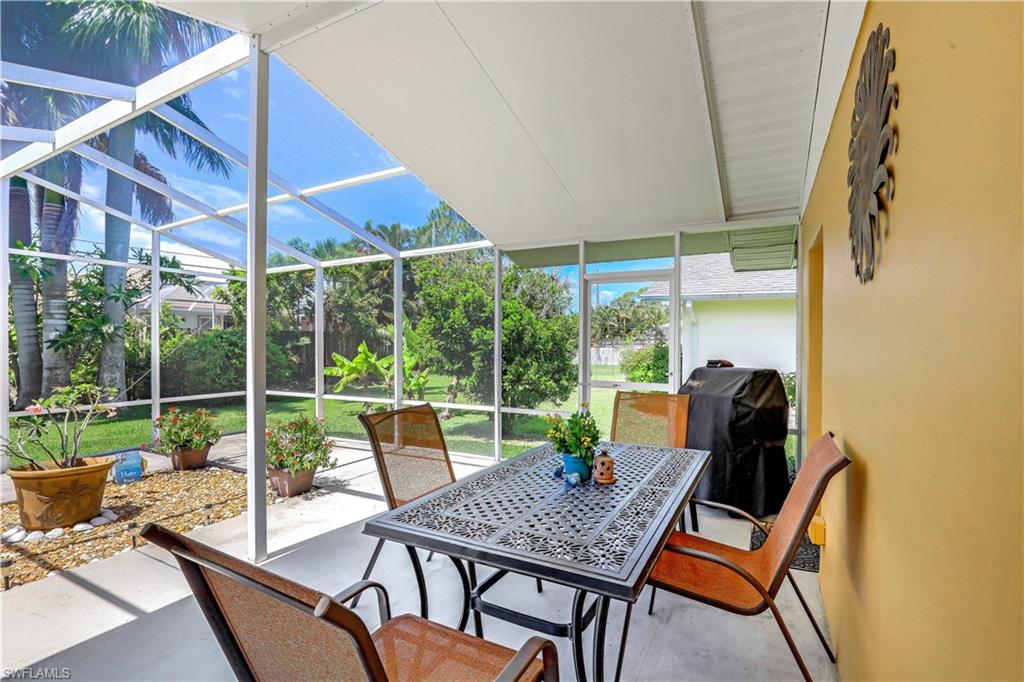 NAPLES PARK - Residential