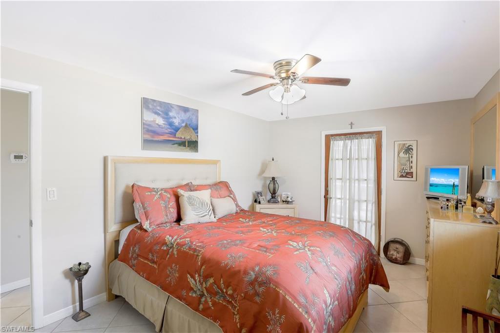 NAPLES PARK - Residential