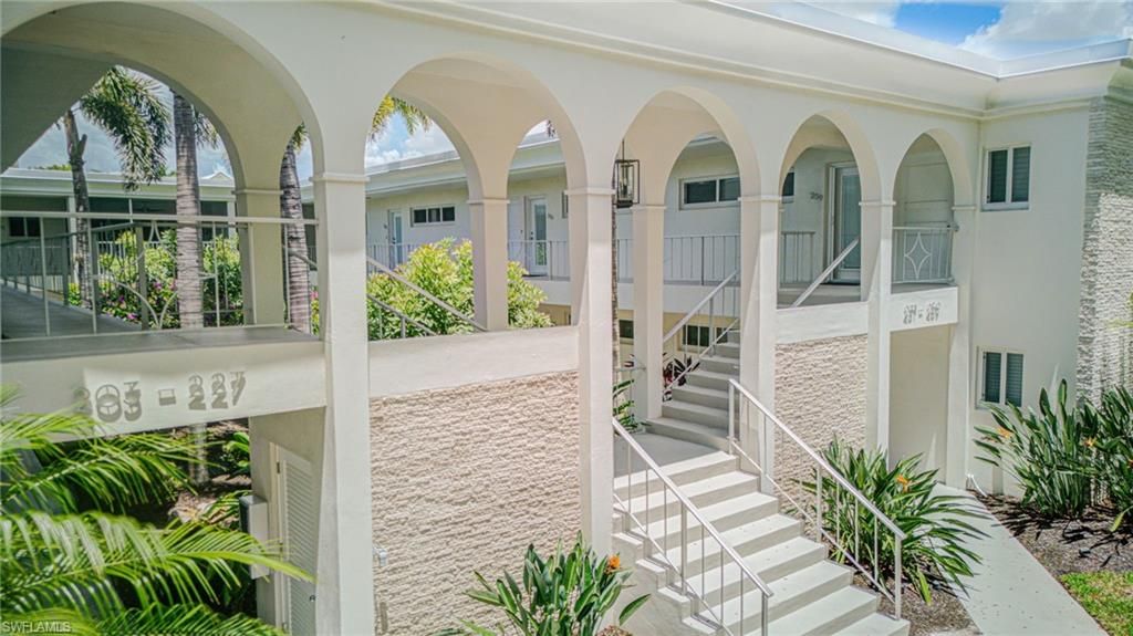 Photo of 255 3rd AVE S #255, NAPLES, FL 34102 (MLS # 225065834)