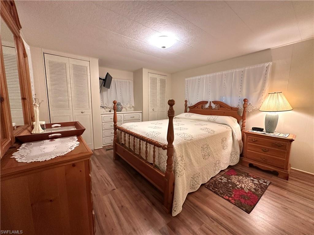 MARINERS COVE - Residential