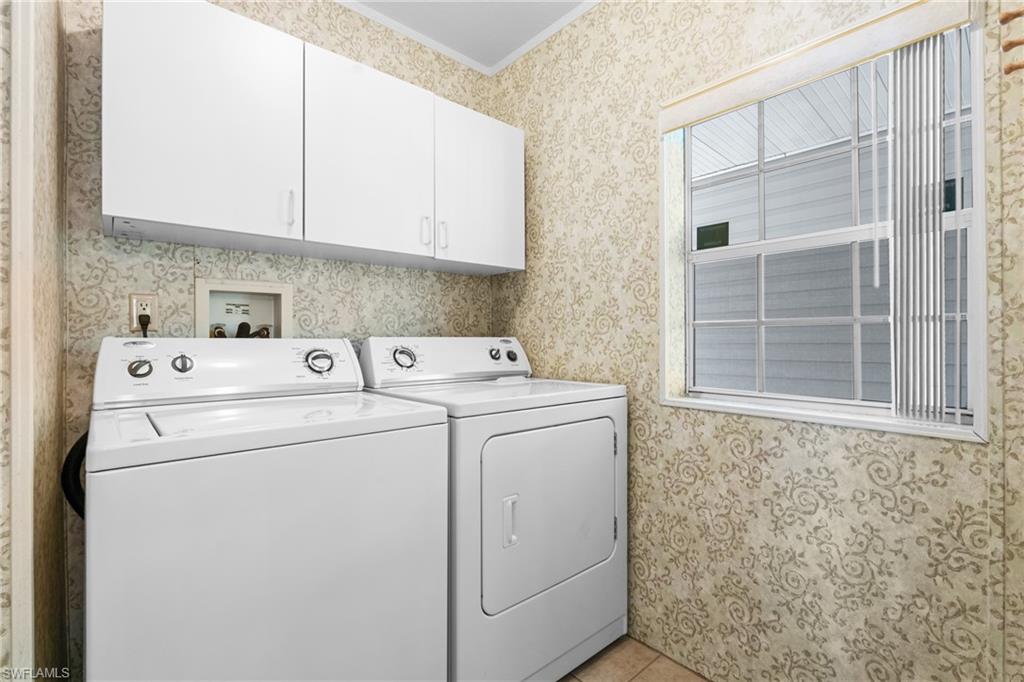 RIVERWOOD - Residential