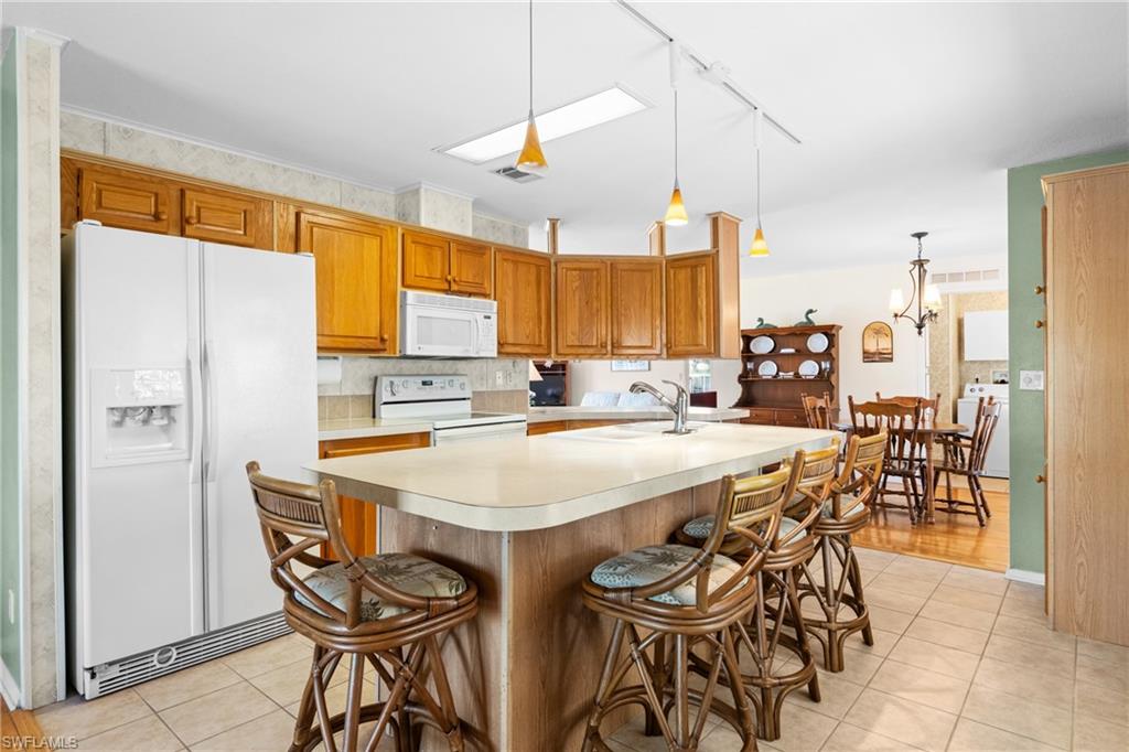 RIVERWOOD - Residential