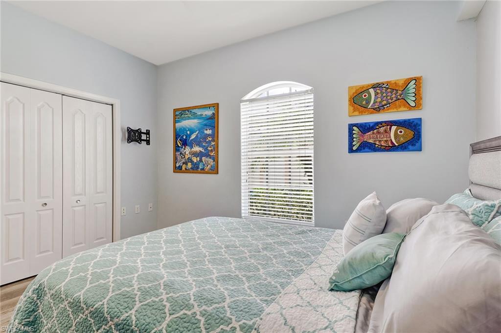 SUNSET CAY VILLAS - Residential